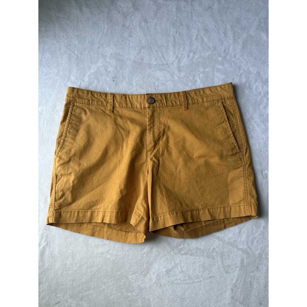 Gap Women's City Short Size 10/30 Mustard Yellow Gold Chino Khakis 5 Inch Shorts
